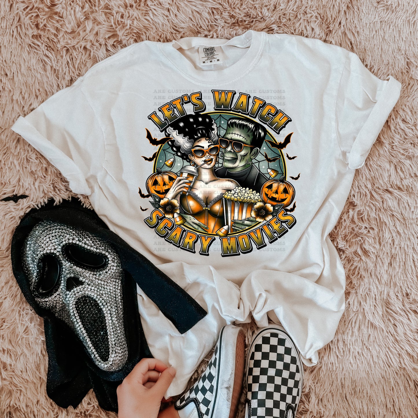 Let’s watch scary movies